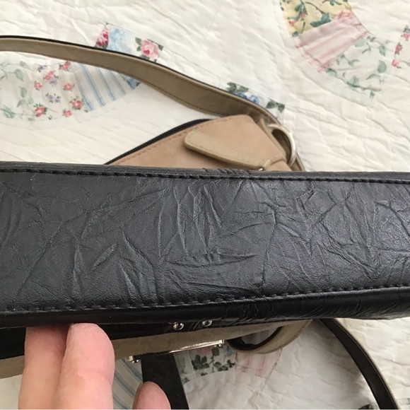 Stone Mountain Two Color Crossbody Bag - Picture 3 of 4